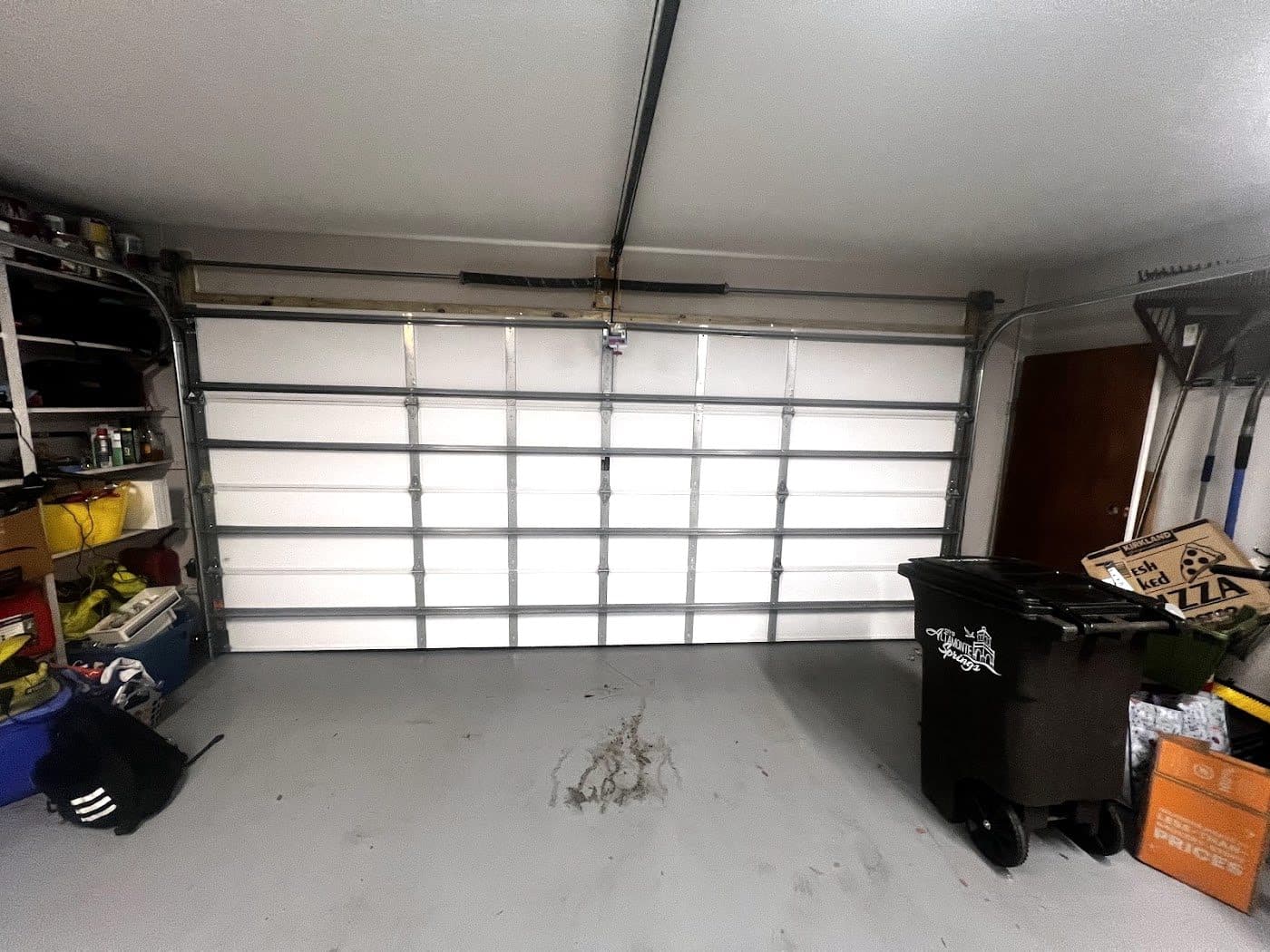 Florida Garage Door Maintenance Checklist: Keep Your Door Running Smoothly