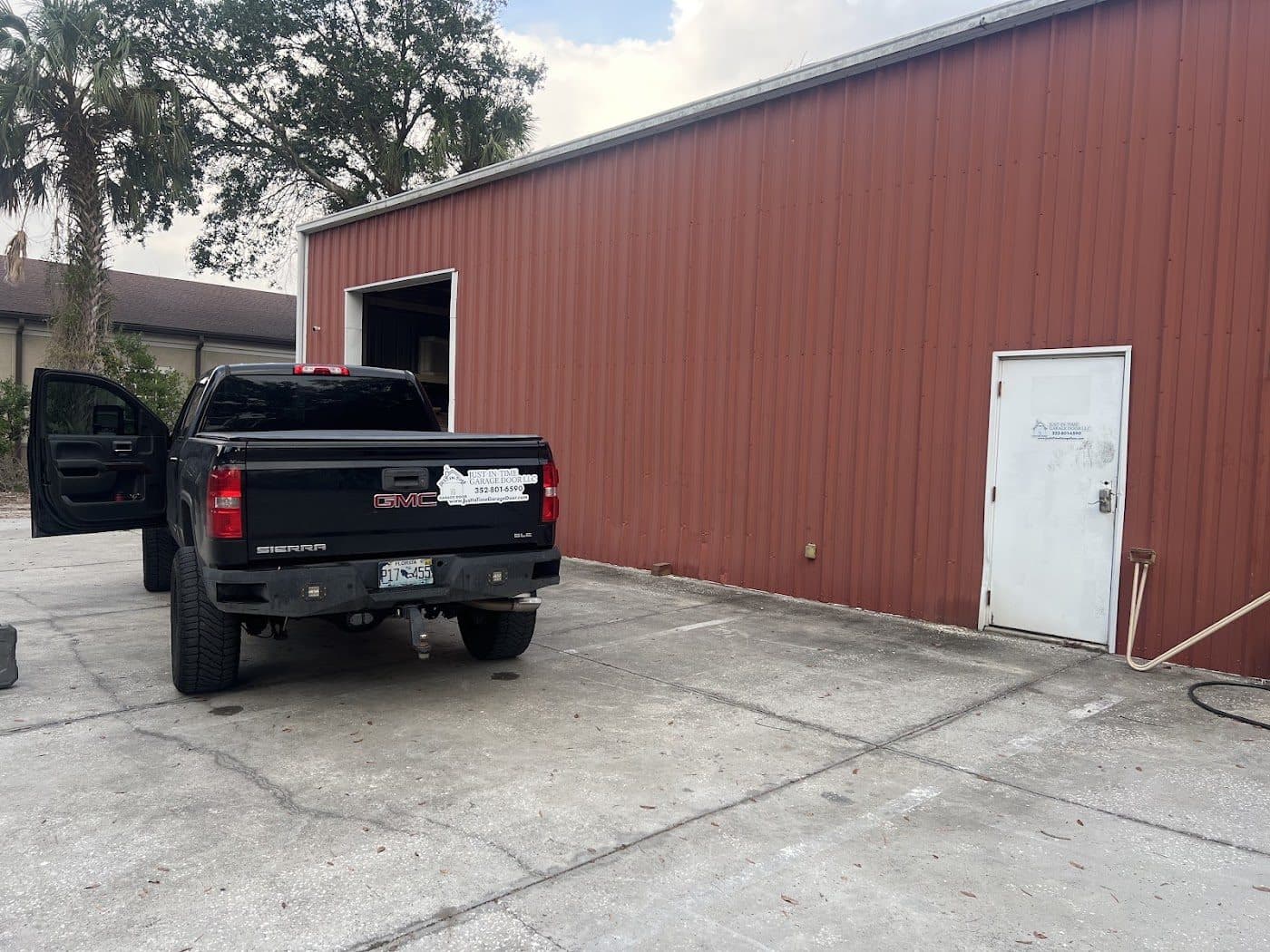 10 Reasons Central Florida Homeowners Choose Just-In-Time Garage Door